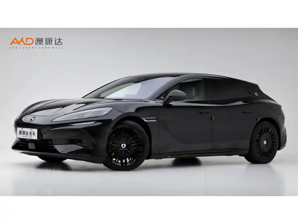 DENZA  Z9GT