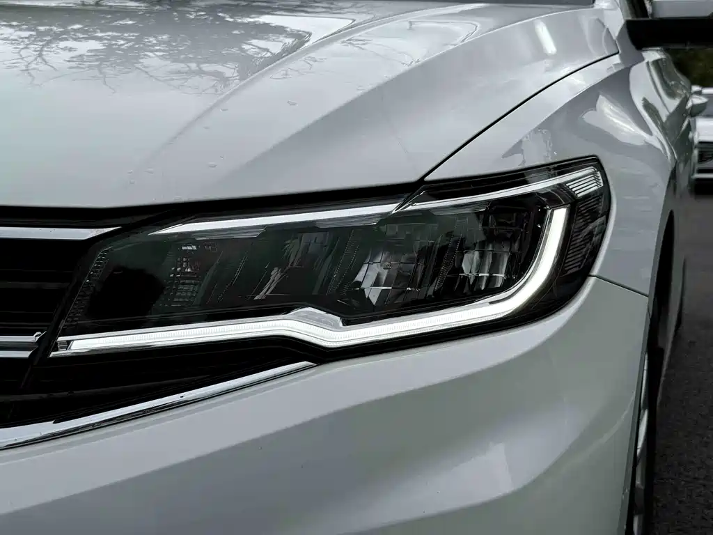 Volkswagen Bora — миниатюра 8