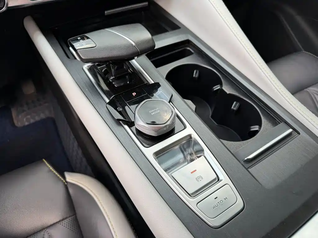 Changan Changan CS75PLUS — миниатюра 9