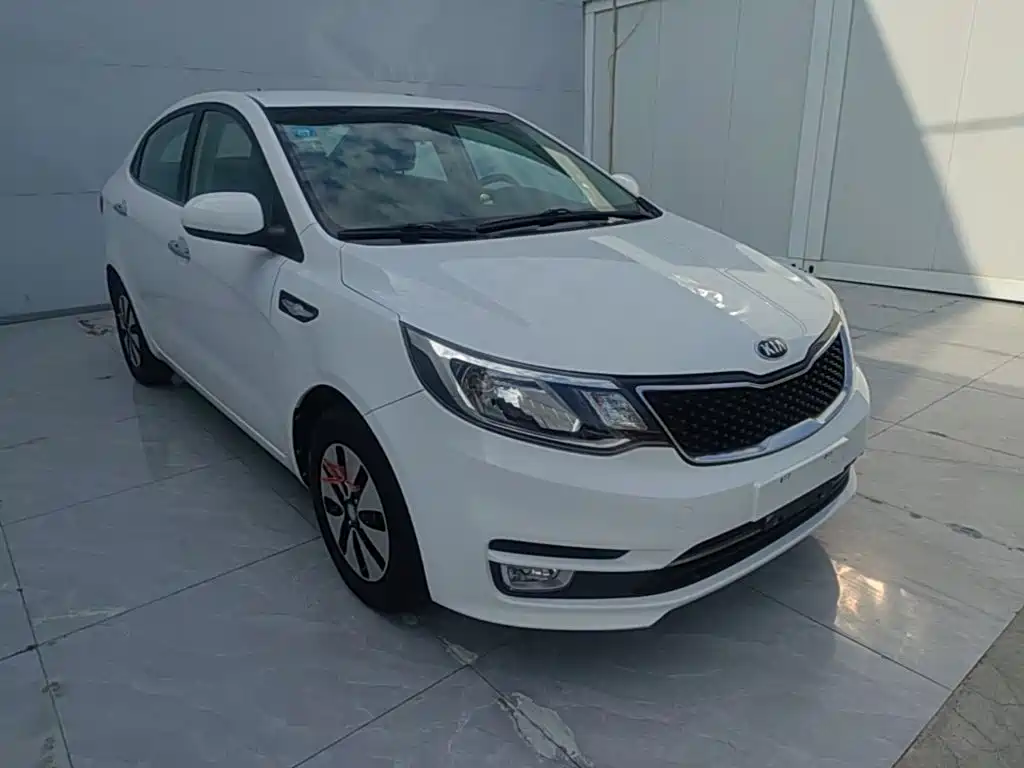 Kia K2 — миниатюра 4