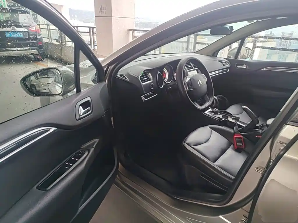Citroen C4L — миниатюра 16