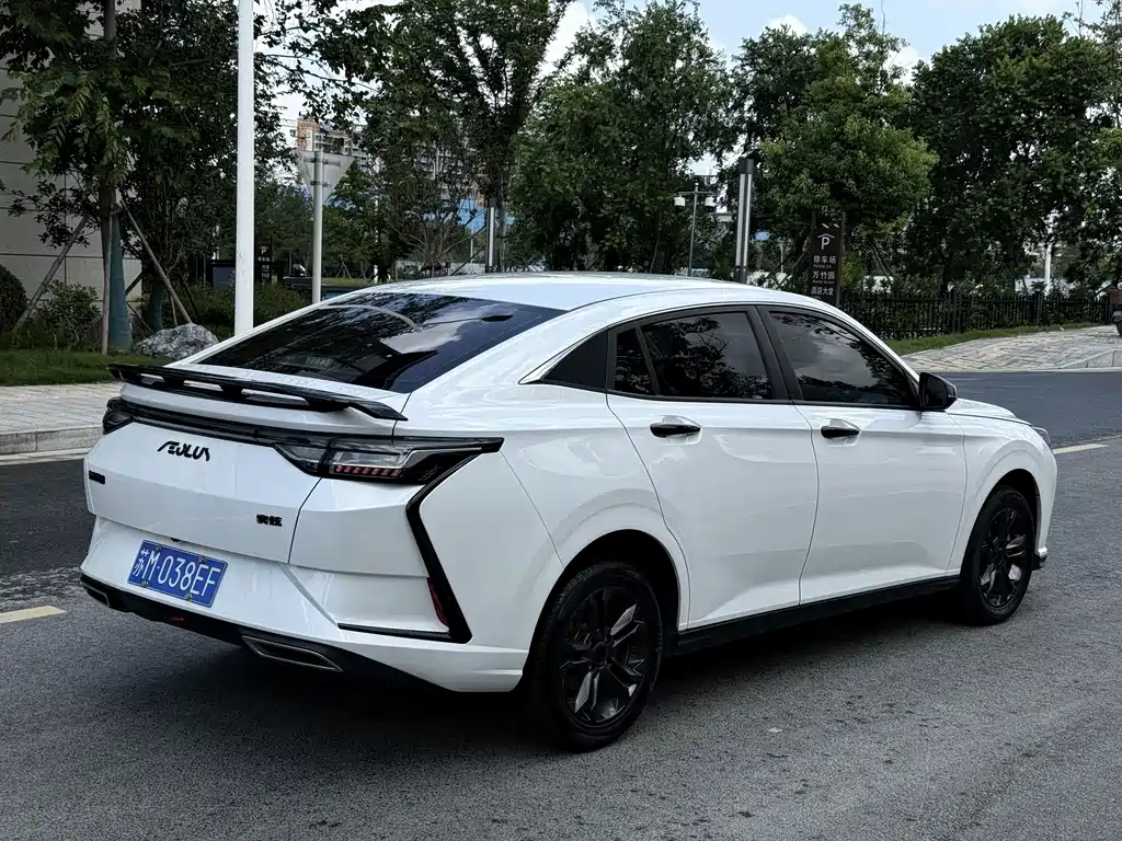 Aeolus Yixuan — миниатюра 8