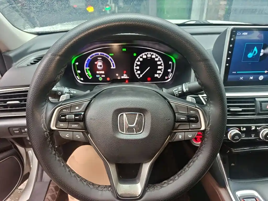 Honda Inspire — миниатюра 11