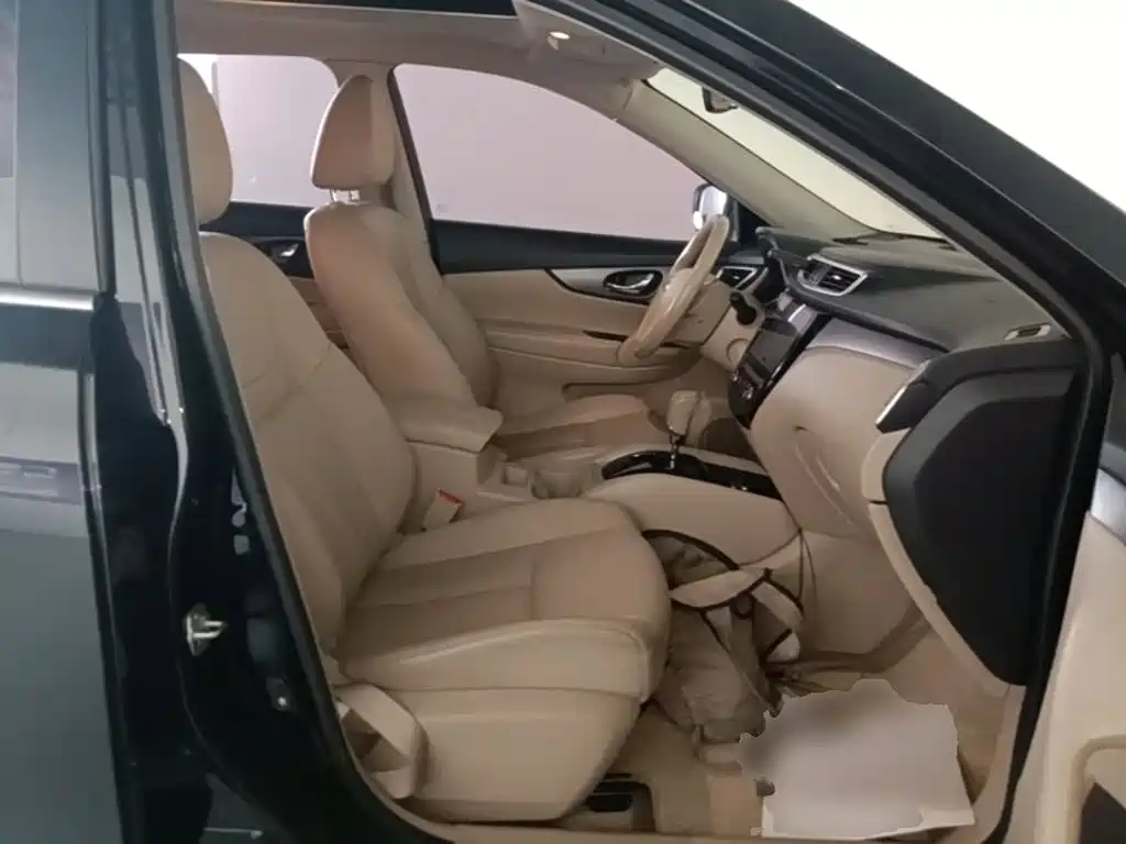Nissan X-Trail — миниатюра 25