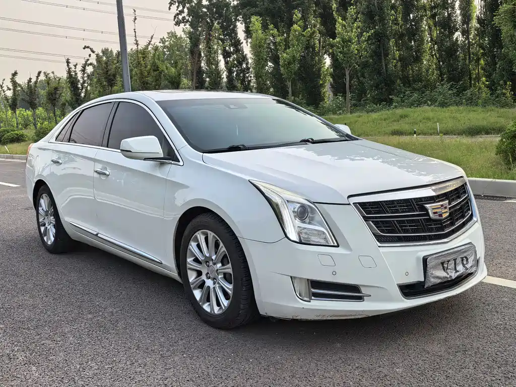 Cadillac XTS — миниатюра 2