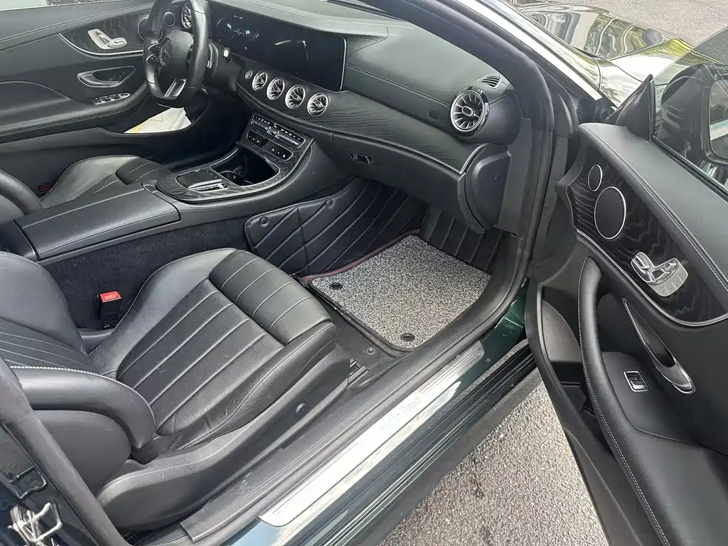 Mercedes-Benz E-Class (Import) — миниатюра 6