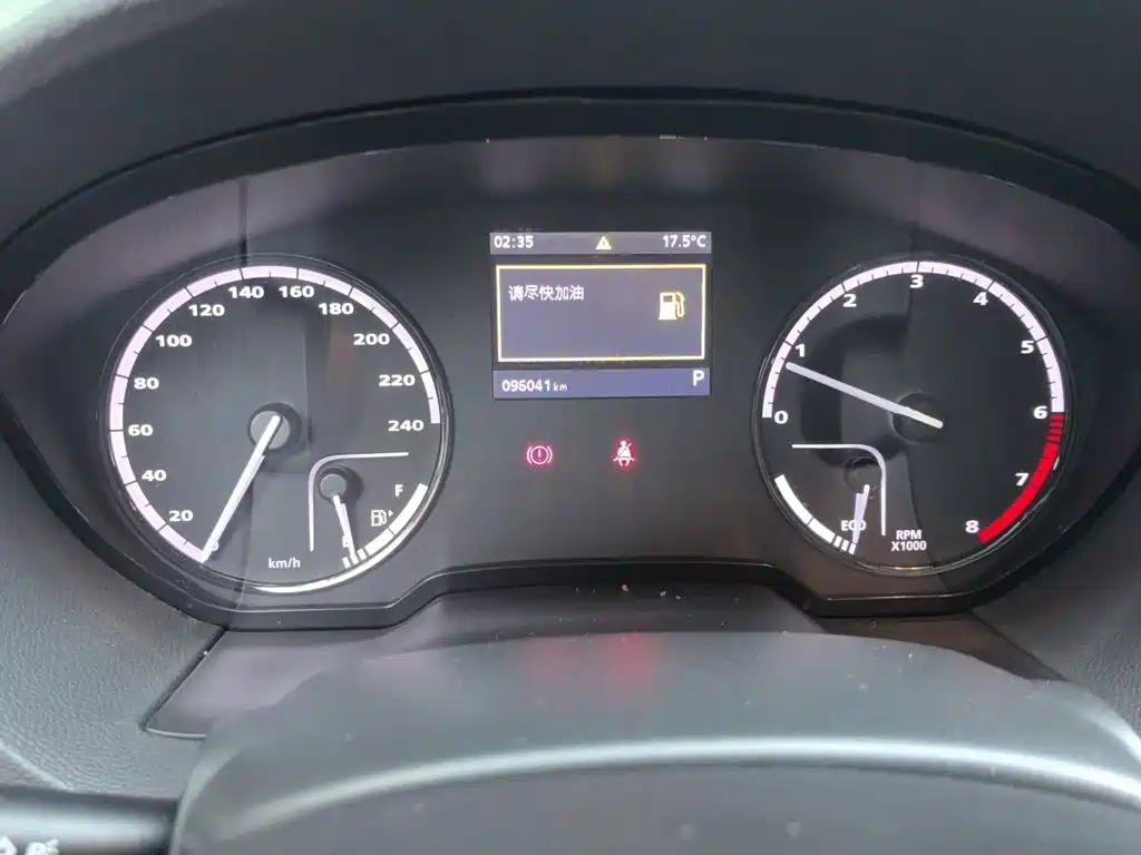 Qoros Qoros 3 — миниатюра 13