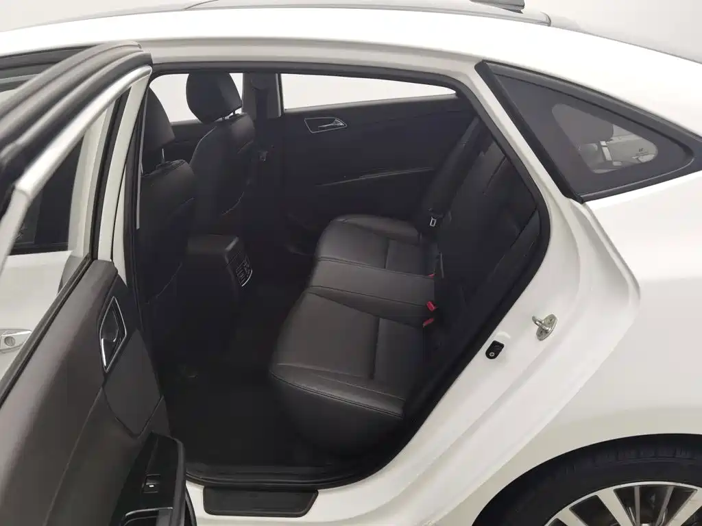 Hyundai Mistra — миниатюра 15