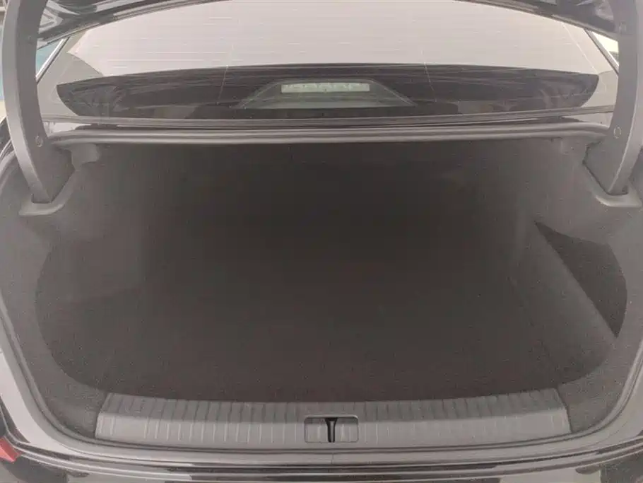 Volkswagen Passat 2023 330TSI Elite