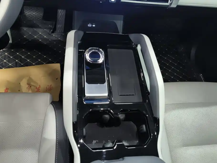 iCAR iCAR 03 — миниатюра 16