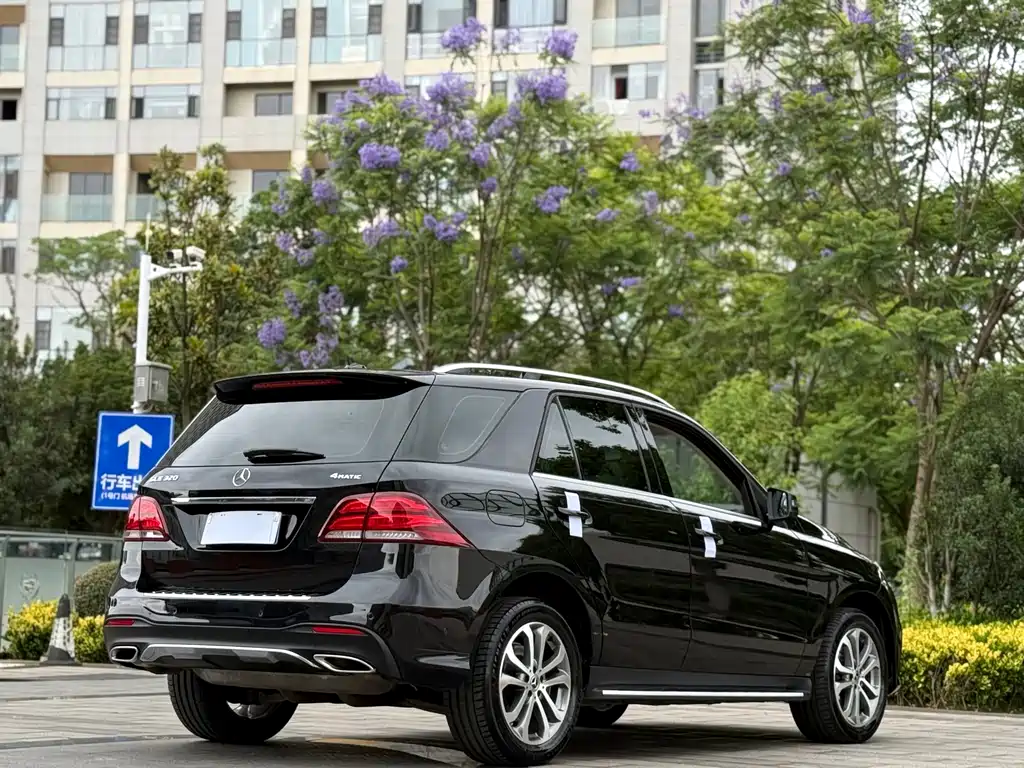 Mercedes-Benz GLE 2017 GLE 320 4MATIC Luxury