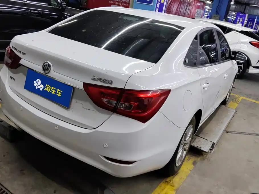 Buick Excelle — миниатюра 3