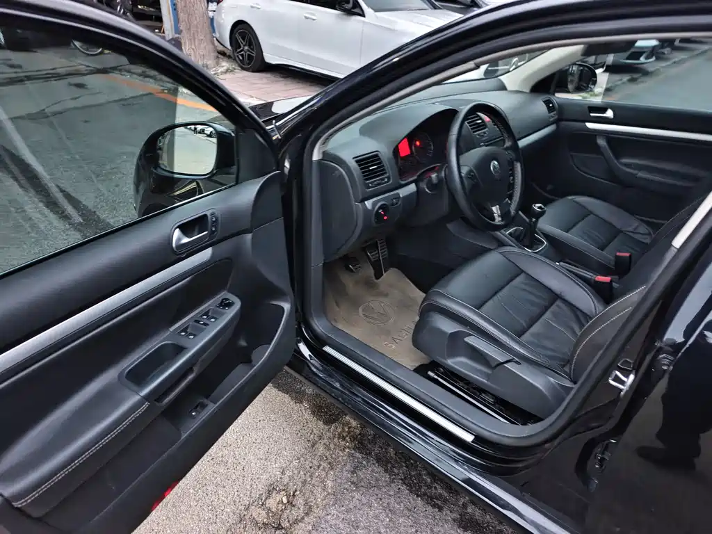 Volkswagen Sagitar — миниатюра 7