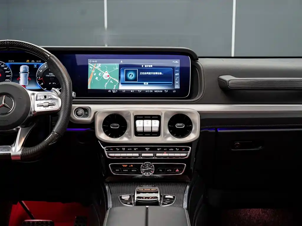 Mercedes-Benz G-Class — миниатюра 17