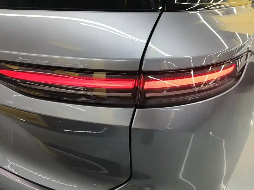 NIO ES8 — миниатюра 8