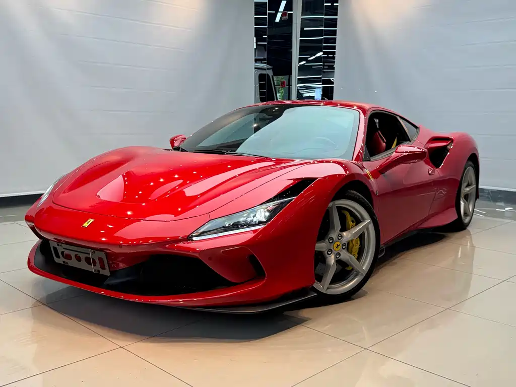 Ferrari F8 2022