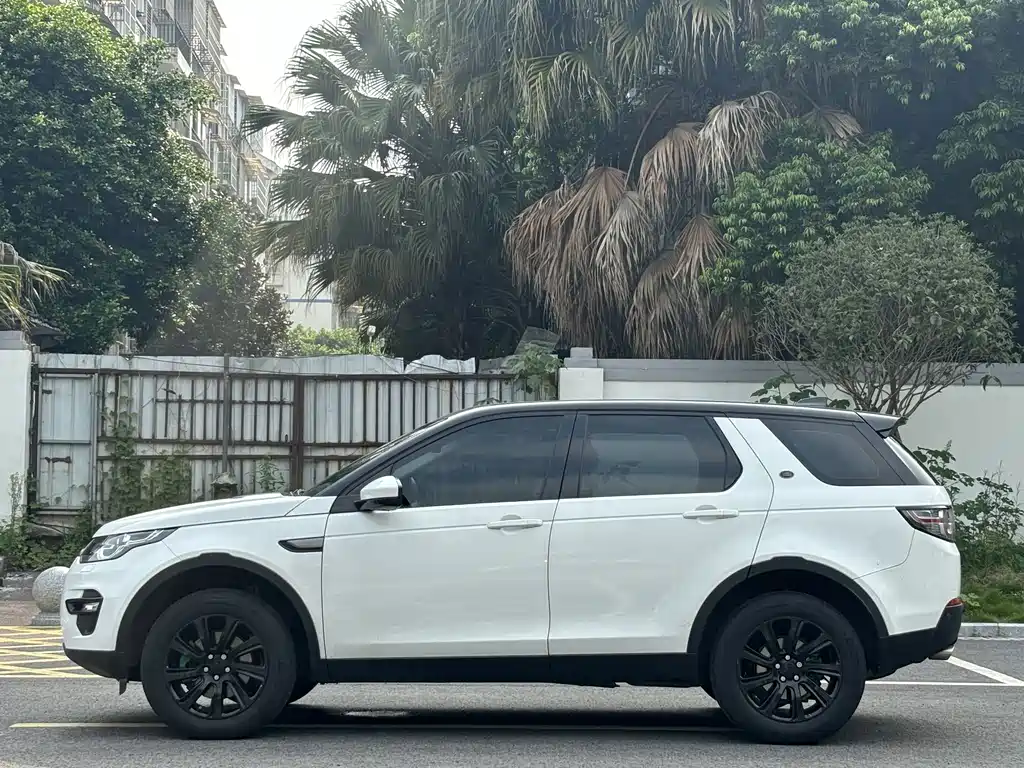 Land Rover Discovery Sport — миниатюра 3