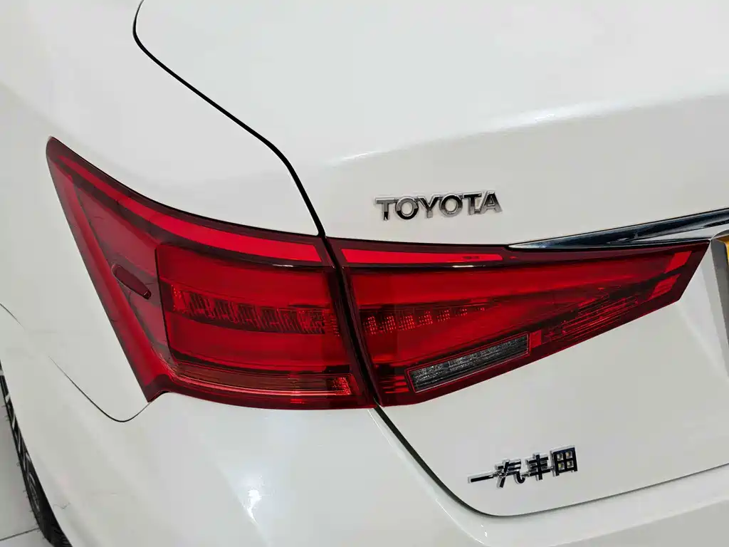 Toyota Crown — фотографии объявления, Фото 23