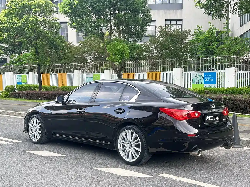 Infiniti Q50L — миниатюра 8