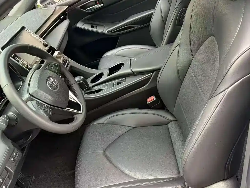 Toyota Avalon — миниатюра 3
