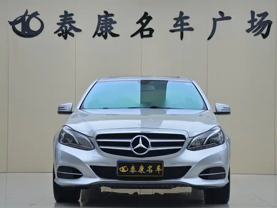 Mercedes-Benz E-Class — миниатюра 2