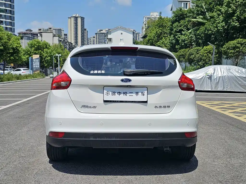 Ford Focus — миниатюра 5