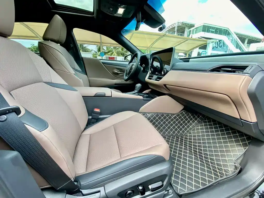 Lexus ES — миниатюра 4