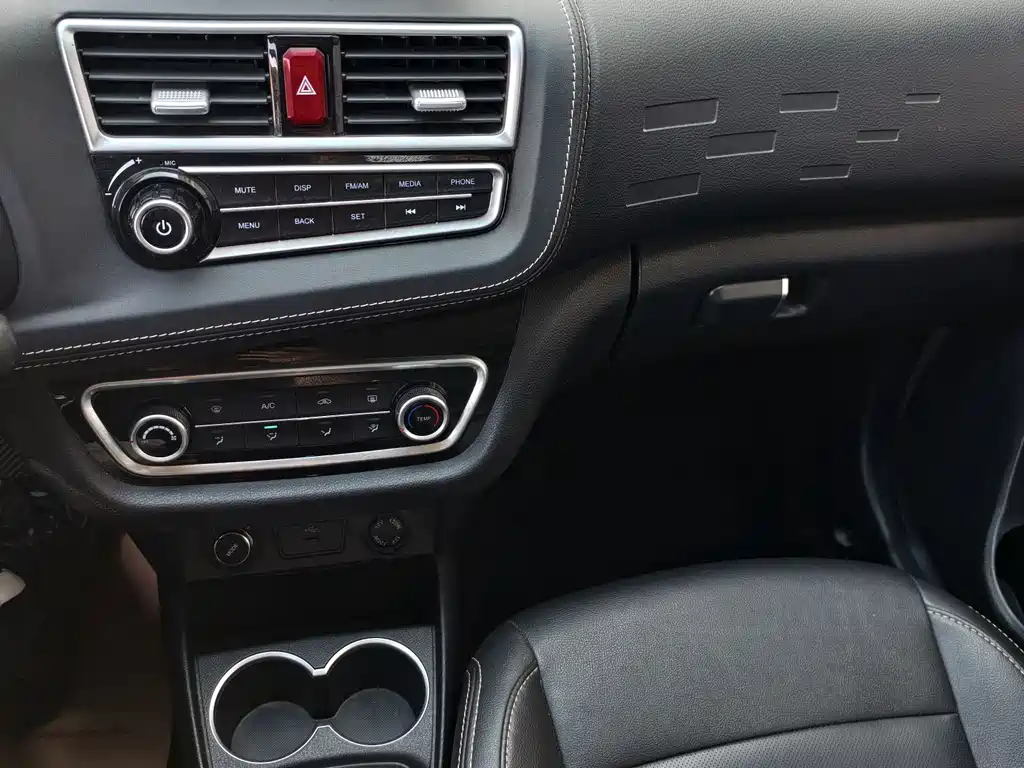 JIANGQI GROUP JAC IEV6E