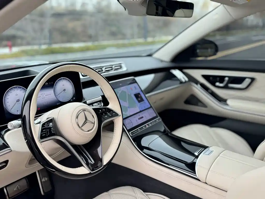 Mercedes-Benz S-Class — миниатюра 4