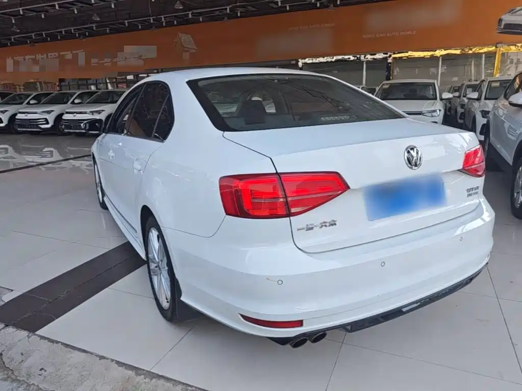 Volkswagen Sagitar — миниатюра 5
