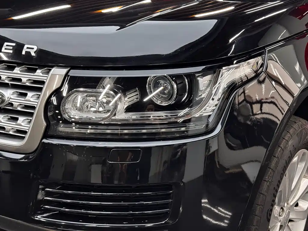 Land Rover Range Rover — миниатюра 4
