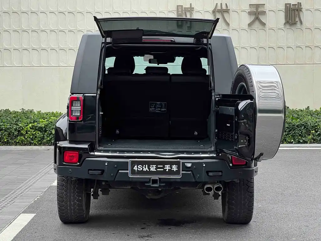 BAIC BJ40 2023 2.0T AT