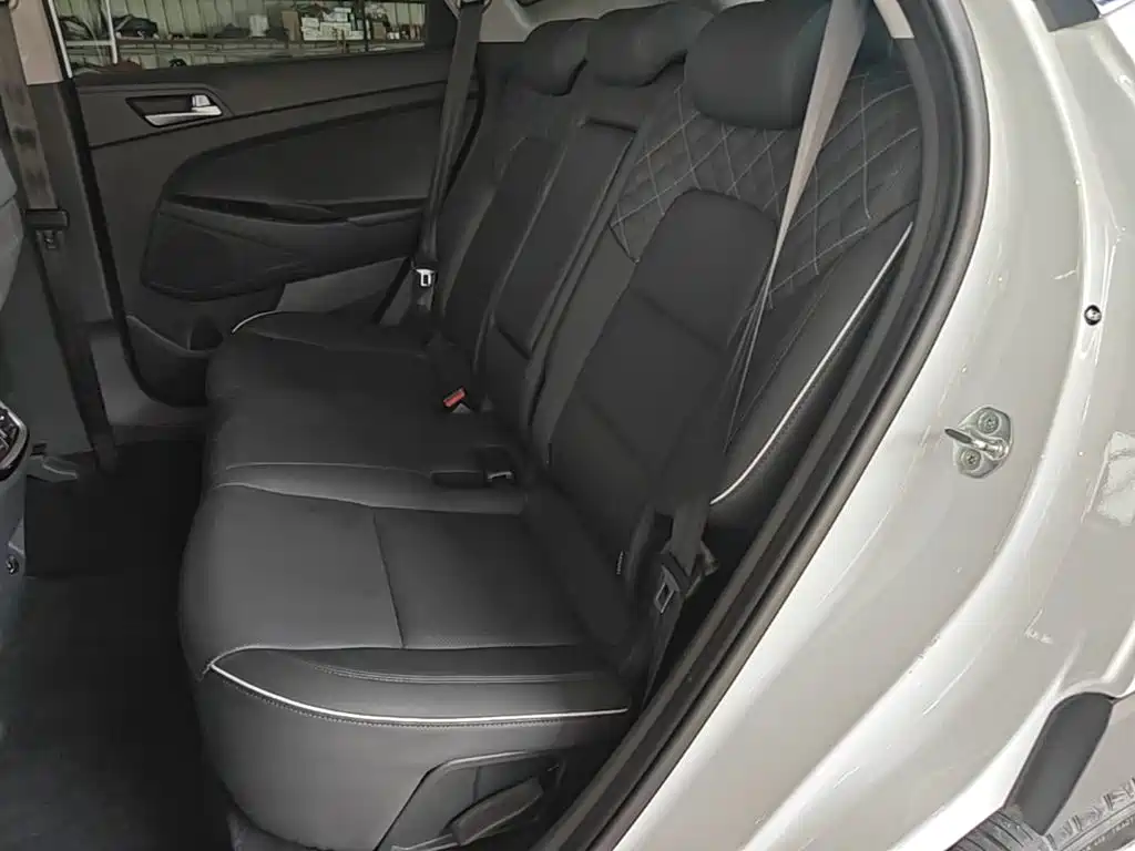 Hyundai Tucson — миниатюра 17