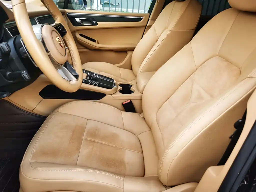Porsche Macan — миниатюра 6