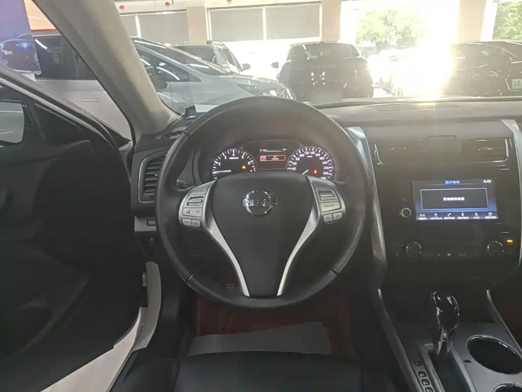 Nissan Teana — миниатюра 11
