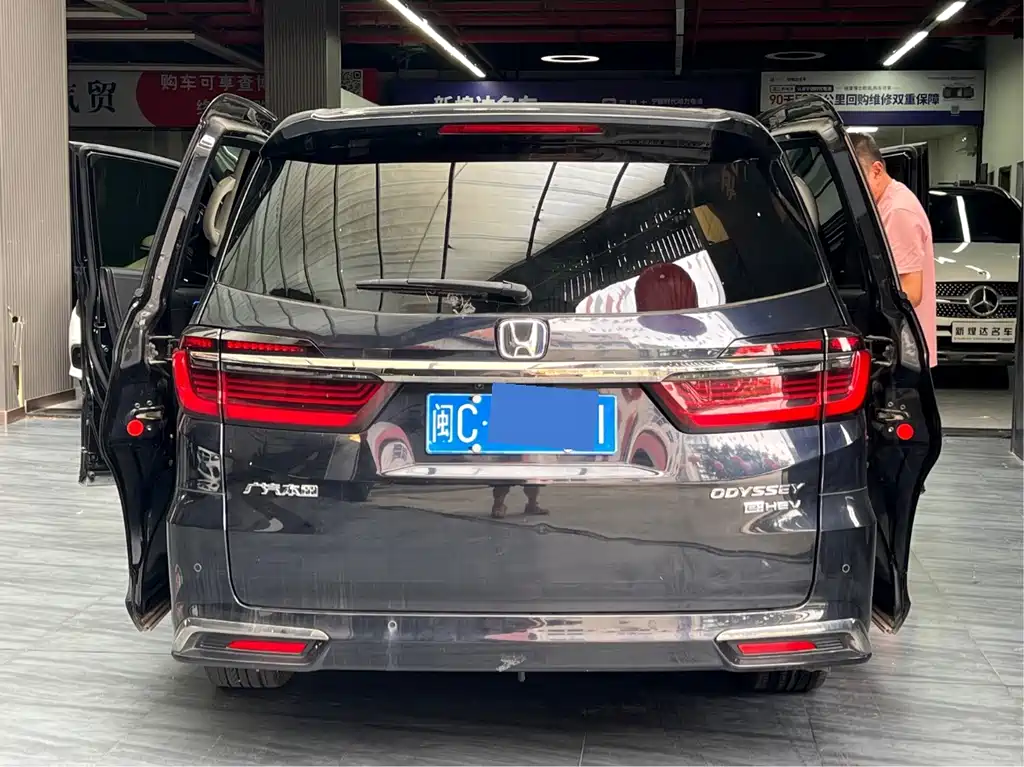 Honda Odyssey — миниатюра 3