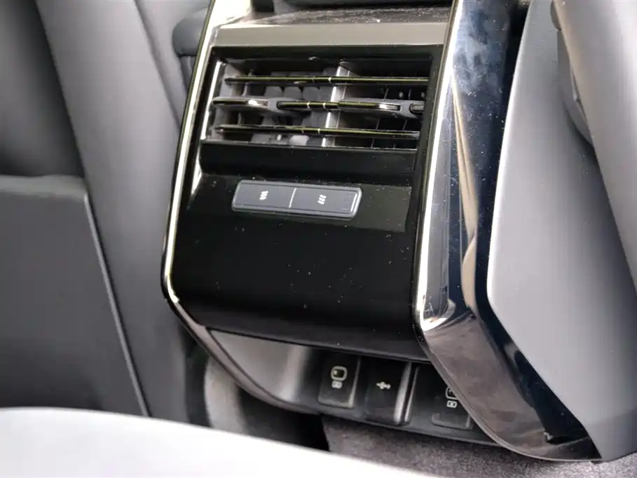 Land Rover Sport — миниатюра 19