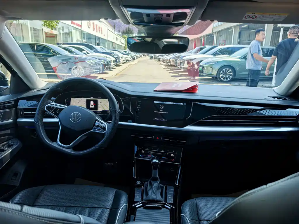 Volkswagen Passat — миниатюра 10