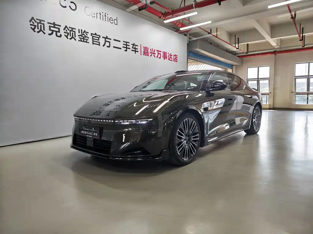 Lynk & Co 10