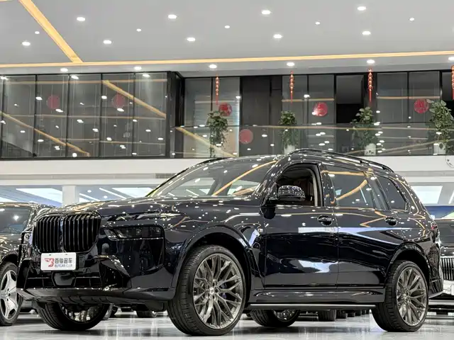 BMW X7 2023