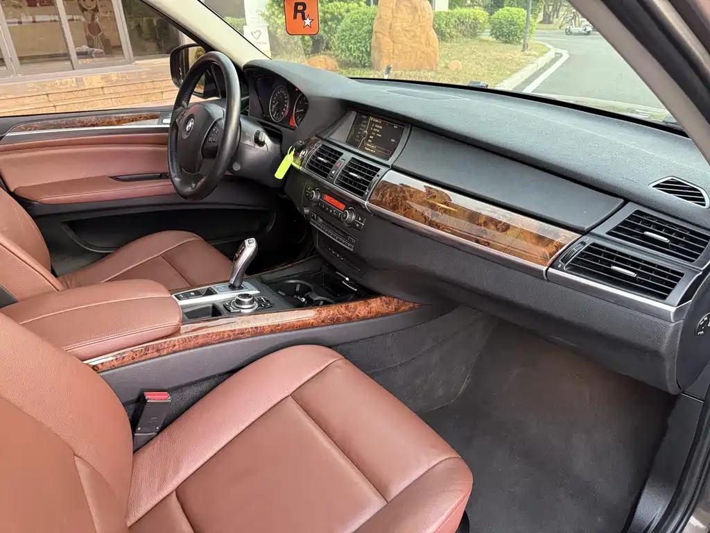 BMW X5 (Import) — миниатюра 14