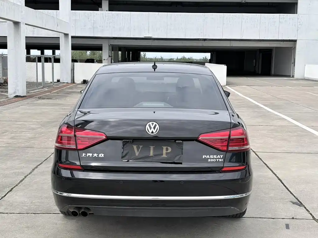 Volkswagen Passat — миниатюра 18