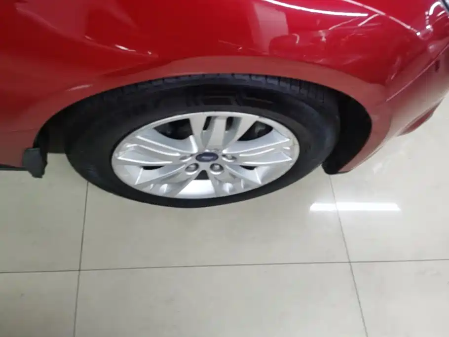 Ford Focus — миниатюра 6