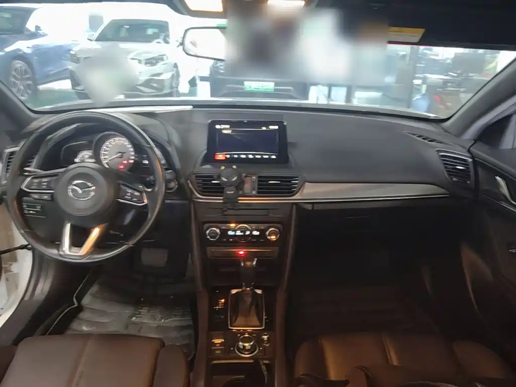 Mazda CX-4 — миниатюра 10
