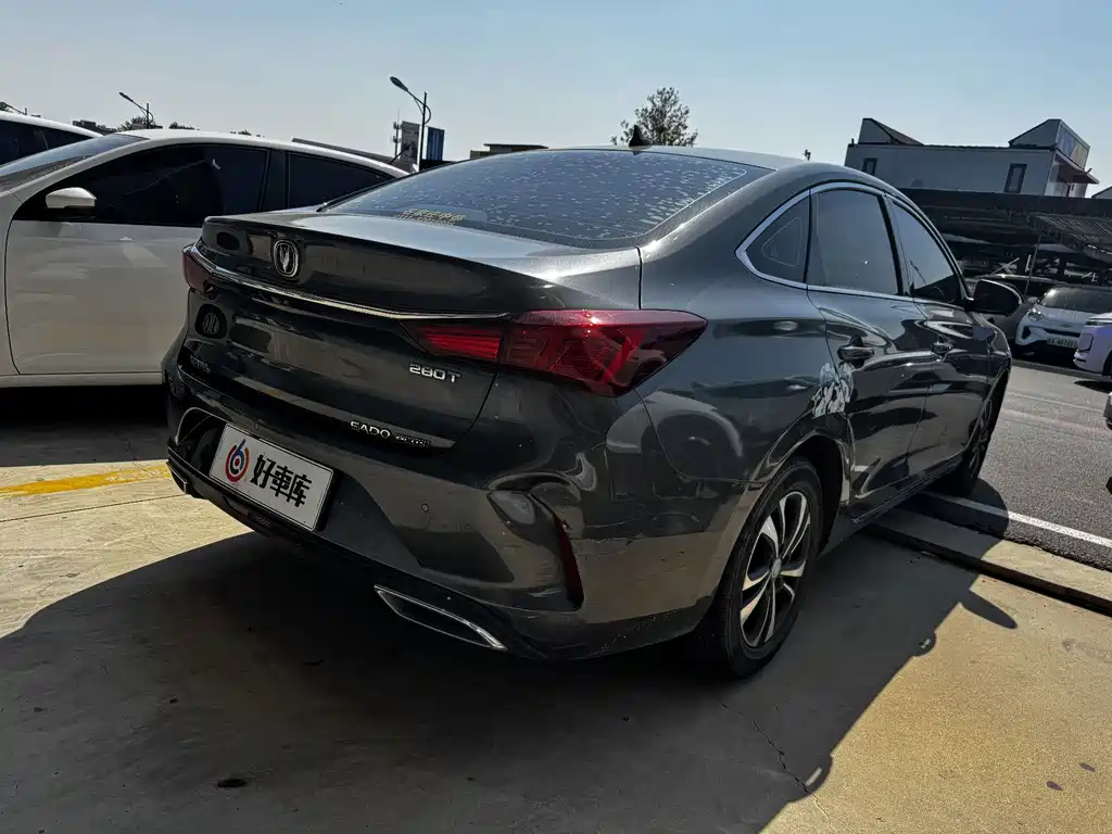 Changan Eado — миниатюра 6