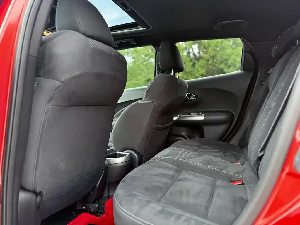 Infiniti ESQ — миниатюра 6