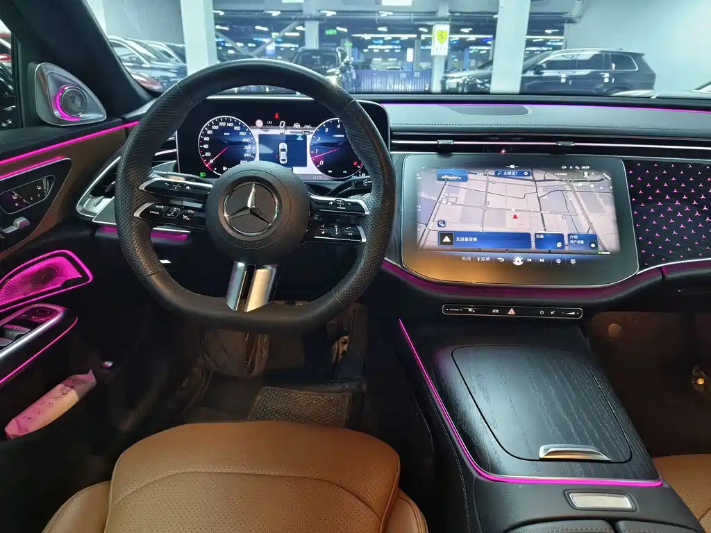 MERCEDES-BENZ E CLASS