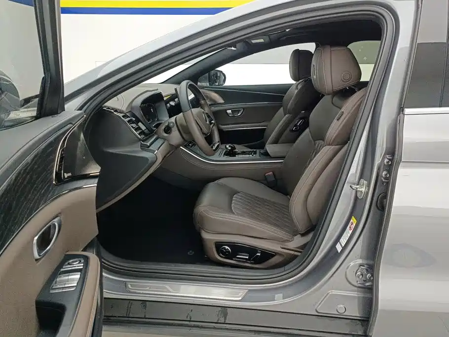 BYD Han — миниатюра 9