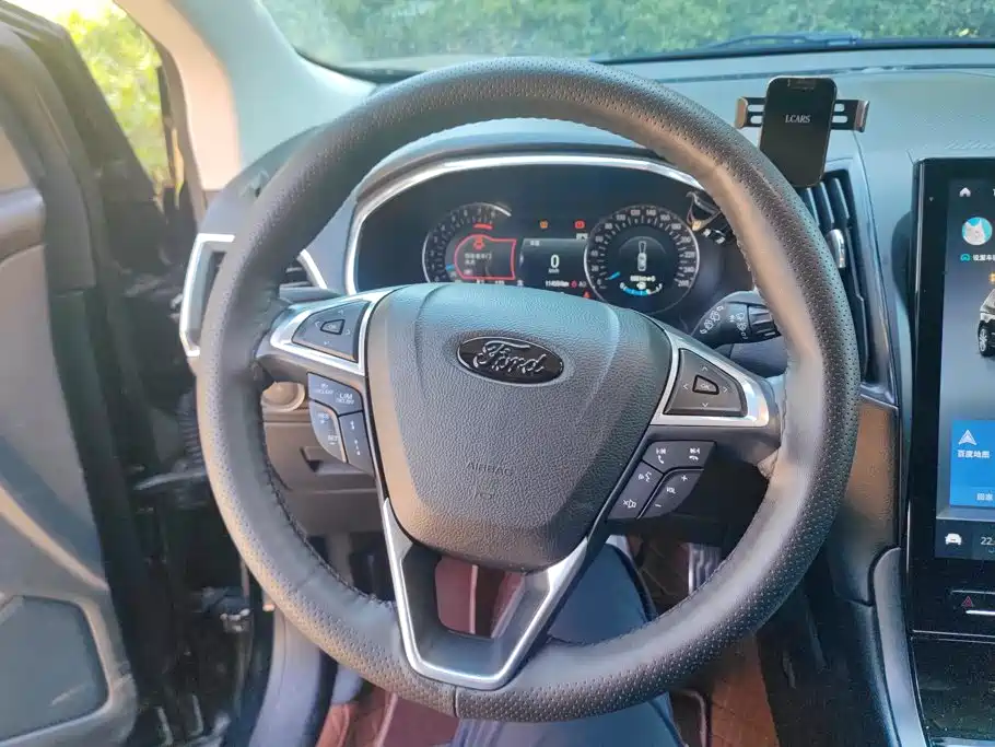 Ford Edge — миниатюра 15