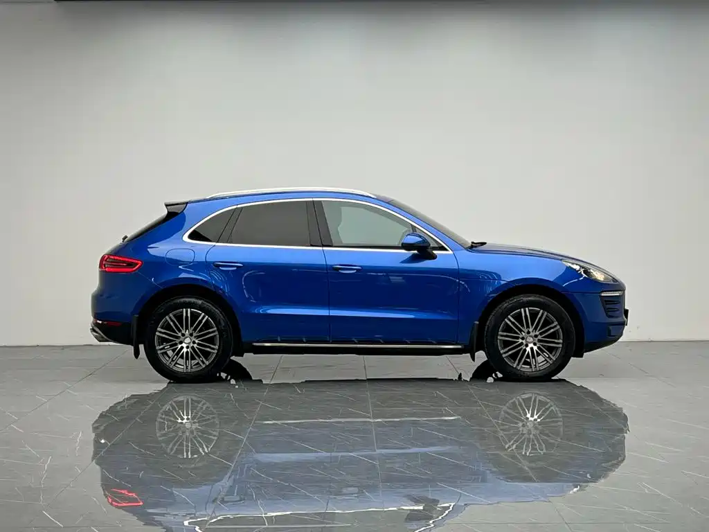 Porsche Macan — миниатюра 7